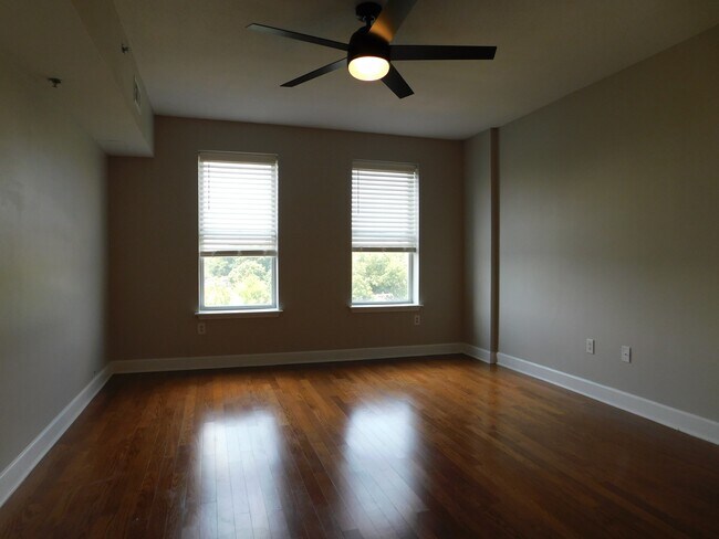 Photo - 1315 East Blvd