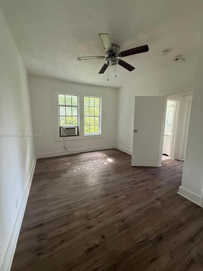 Photo - 236 NE 28th St Unit 9