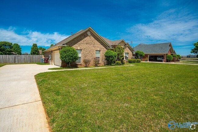 Building Photo - 25520 Gray Stone Dr Rental