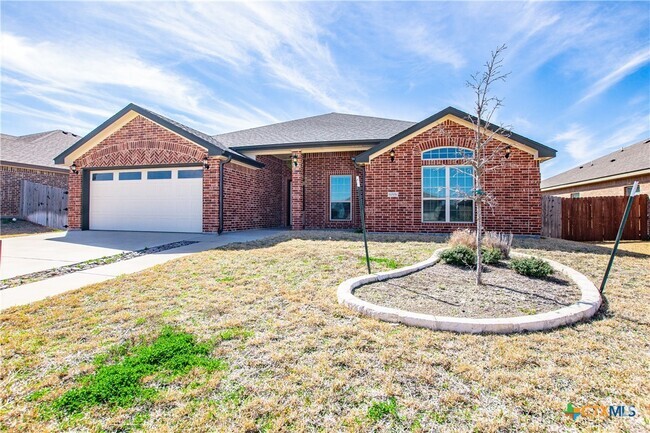 Building Photo - 6006 Cactus Flower Ln Rental