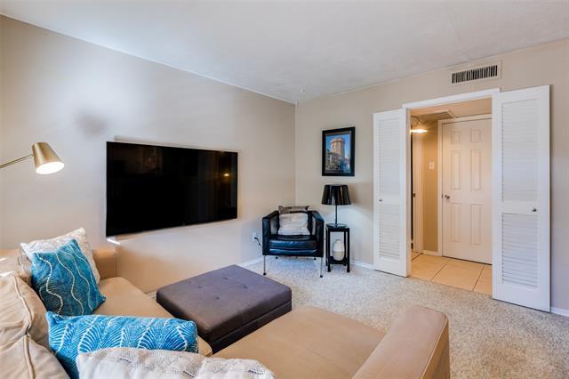 Photo - 4215 Avondale Ave Unit 210