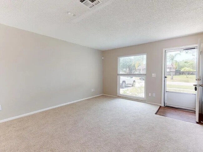 Photo - 6137 Rocky Trail