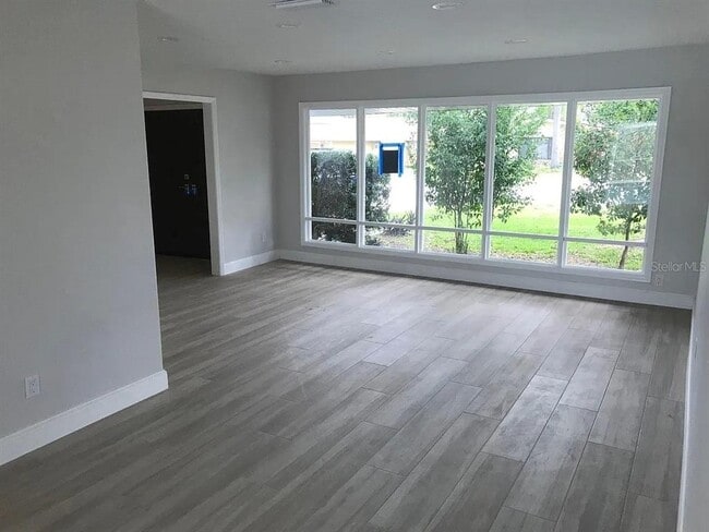 Photo - 224 Doverwood Rd