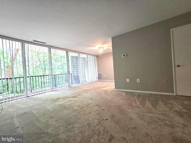 Photo - 4360 Ivymount Ct Unit 14