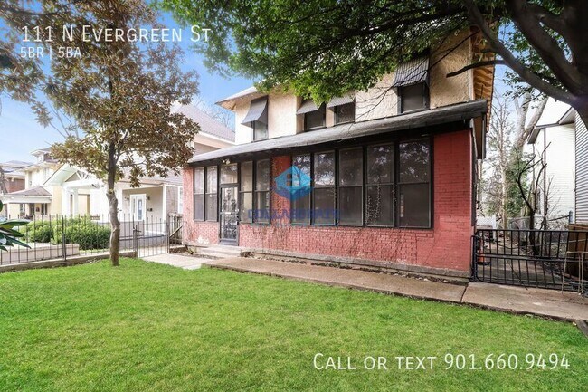 Photo - 111 N Evergreen St