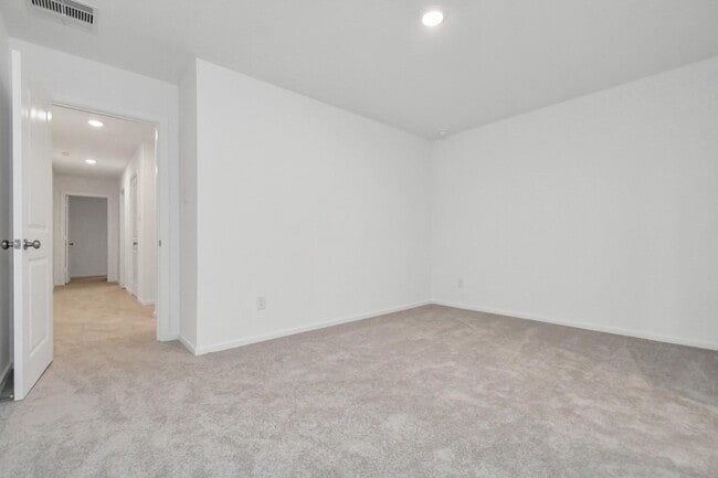 Building Photo - 18710 Gissi Dr