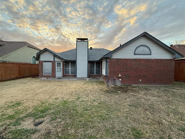 Photo - 7012 Bernadine St