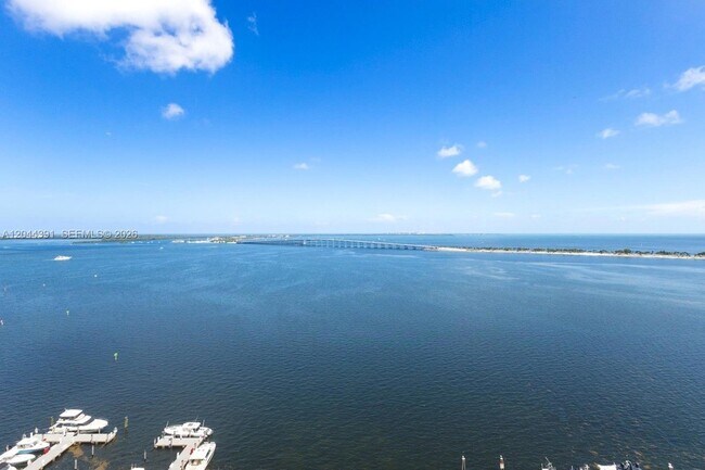 1627 Brickell Ave Unit 2407