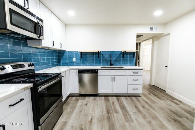 Building Photo - 2016 S Granada Dr Rental