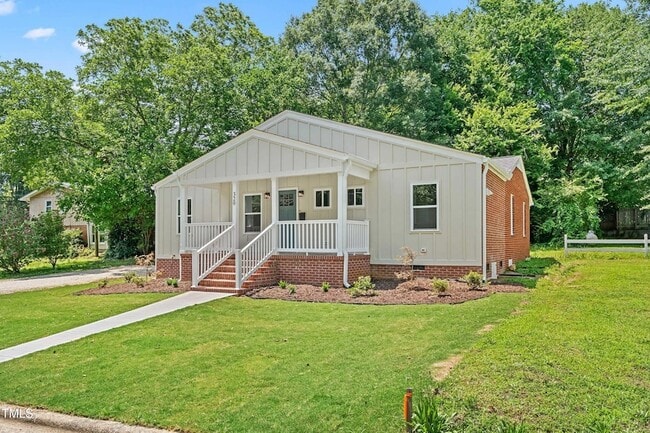 Photo - 320 Clay St