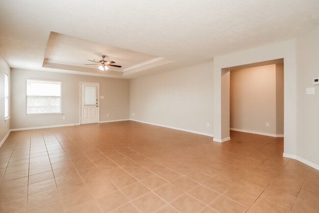 Photo - 21619 Kingston Terrace Ln