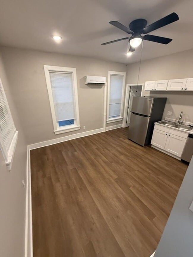 Photo - 622 7th St Unit 622 7th St-B