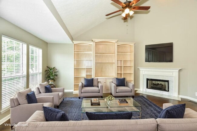 Photo - 142 S Birchwood Dr