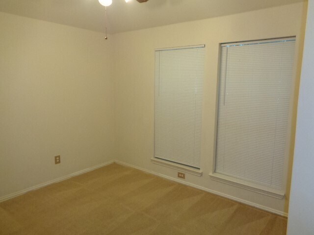 Photo - 32510 Decker Oaks Dr