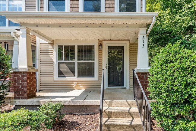 Photo - 213 Shadow Glen Dr