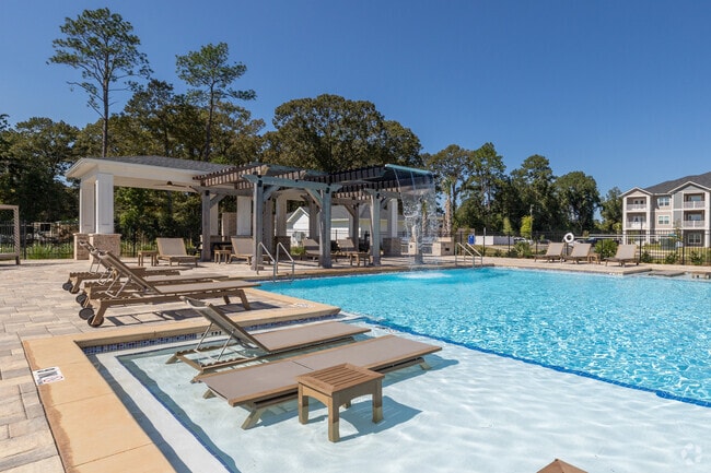 Building Photo - Exchange at Crestview Rental