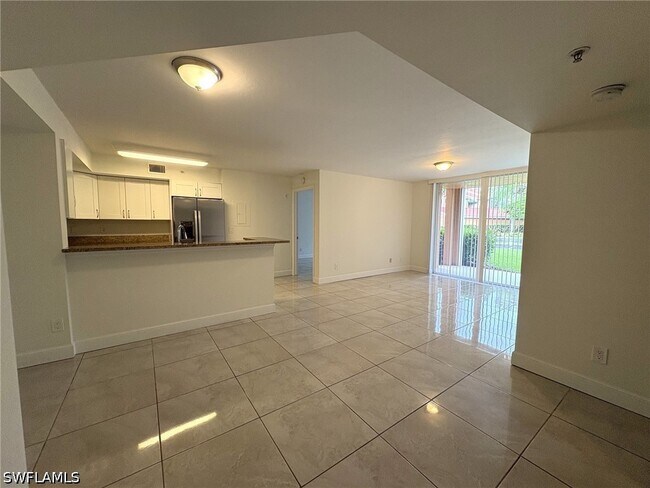 Photo - 1265 Wildwood Lakes Blvd Unit 105
