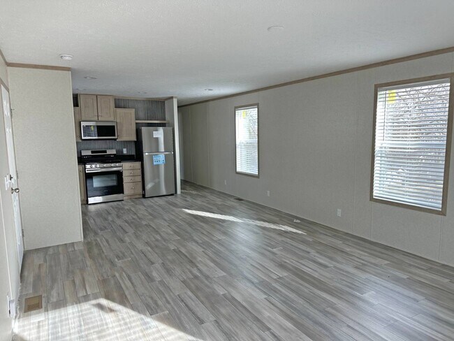 613 Polk St