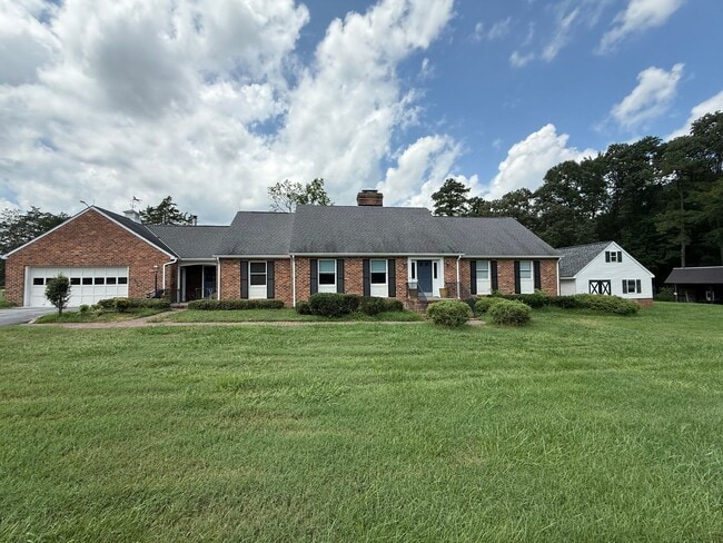 Building Photo - 7356 Woodville Ln Rental