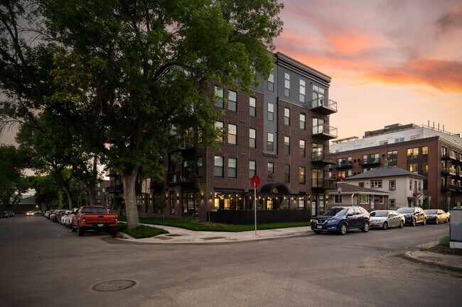 Photo - 1000 Main Street Apartments