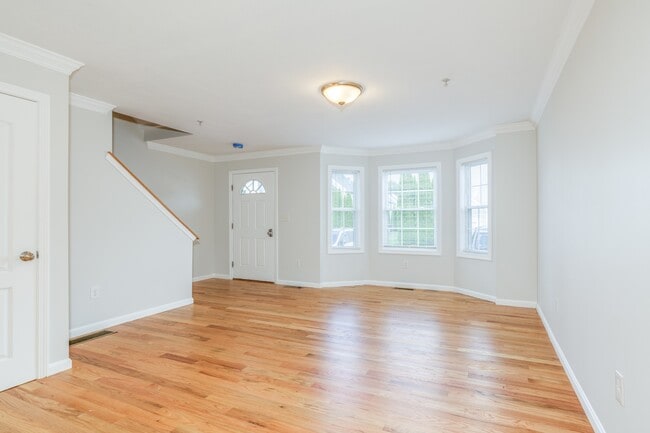 Photo - 7 Merrimac Way Townhome
