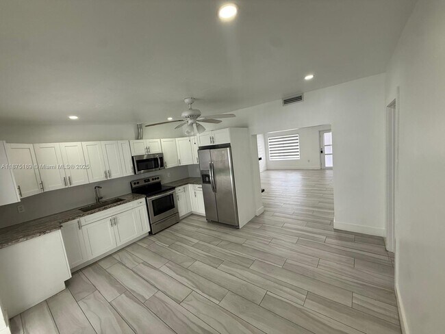 Photo - 20028 SW 124th Pl