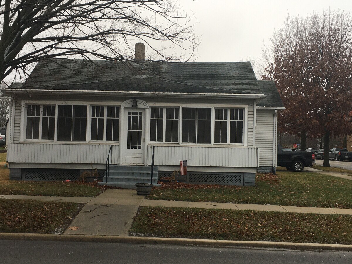 Photo - 321 N Monticello St