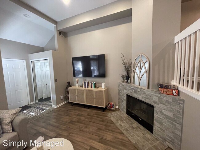 Photo - 2 br, 1.5 bath House - 1335 South Washington