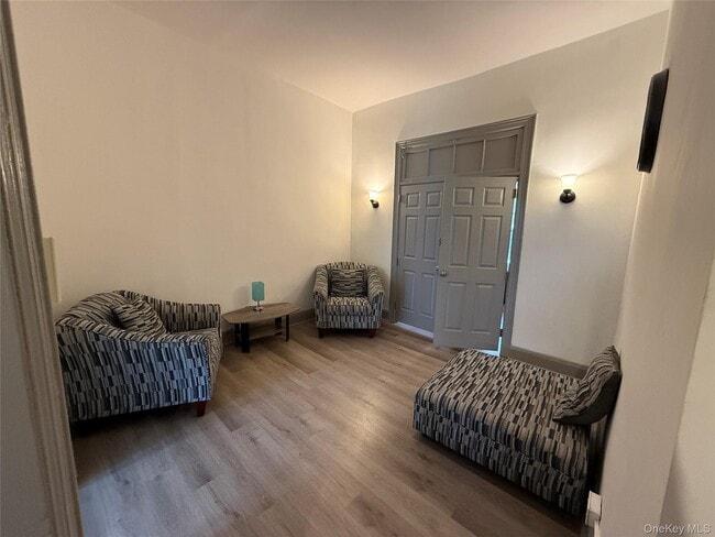 Photo - 768 Greene Ave