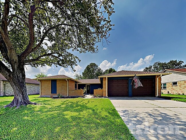 Photo - 2803 Jeb Stuart Dr