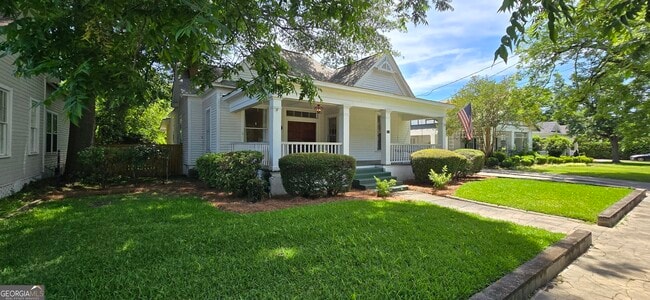 Photo - 712 Stonewall St