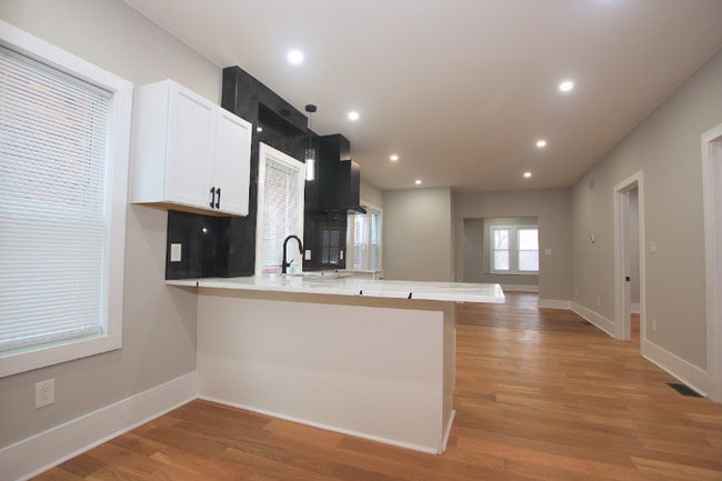 Photo - 5014 Seminole St