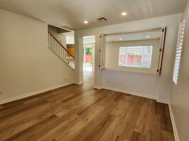 Photo - Beautiful Upgraded Home in RSM!