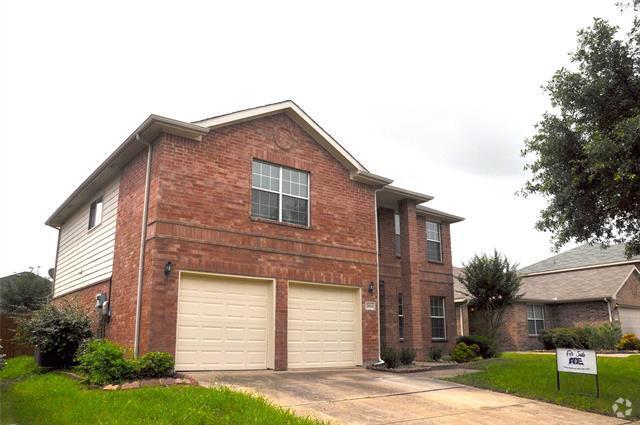 Building Photo - 2024 Kings Forest Dr Rental