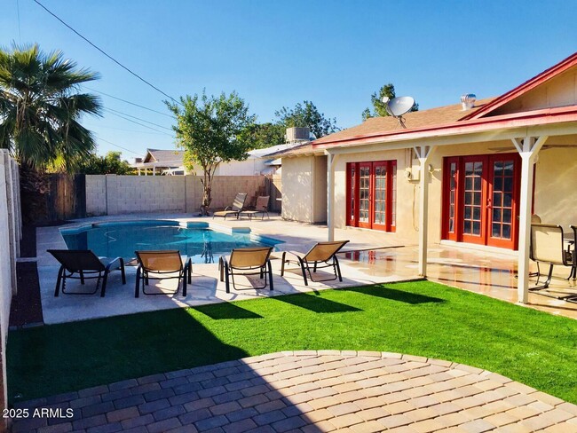 Photo - 8447 E Sheridan St