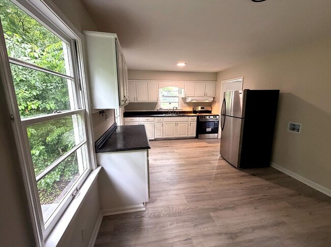 Photo - 801 Rutledge Dr