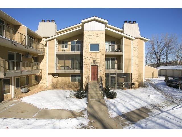 Third Floor Condo - 2240 Ridge Dr Unit 33