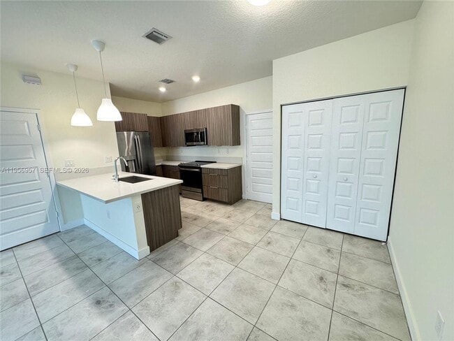 Photo - 4802 NW 83rd Path