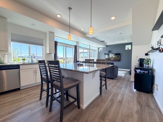 Photo - Beautiful Single Family Home | Aurora