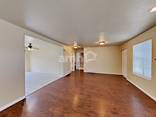 Photo - 6432 S High Bluff Dr