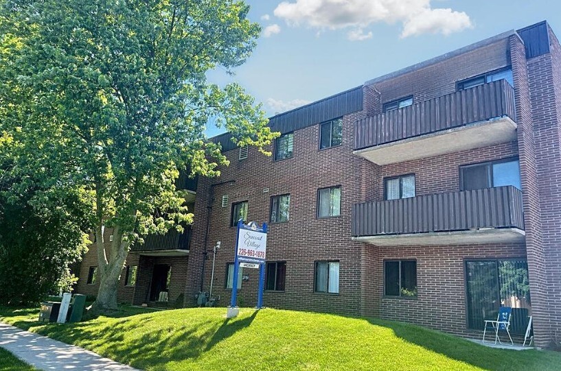 Suncoast Village - Suncoast Village