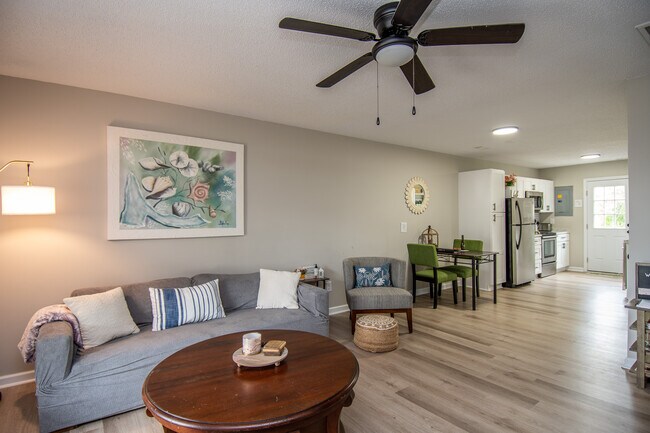 Photo - 88 Shoreline Dr