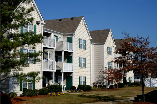 Welcome to Taylor Pointe Apartments! - Taylor Pointe Apartments