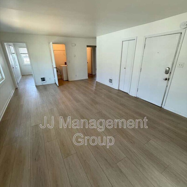 Photo - 1205 2nd St Unidad Webster Apartments