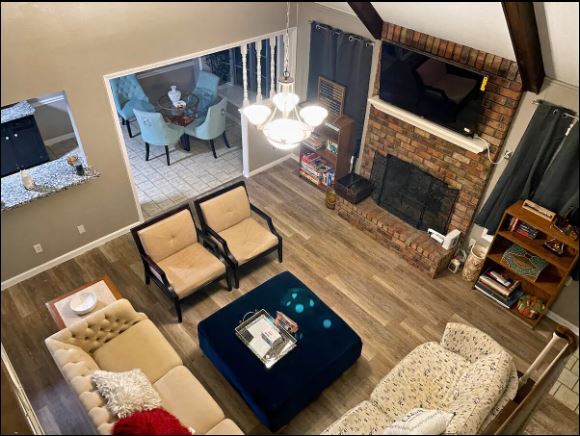 2800 Country Club Dr