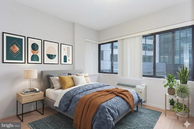 Photo - 2141 I St NW Unit 316