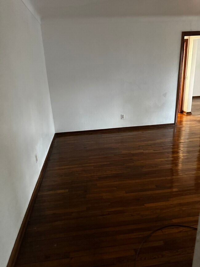 Photo - 708 W Bancroft St Unidad 8