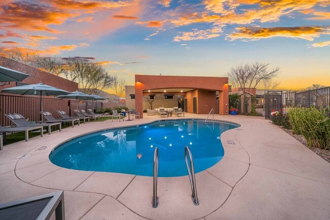 Building Photo - Avilla Marana Rental
