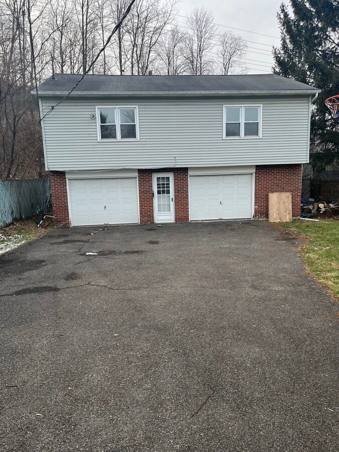 Photo - 120 Annetta St