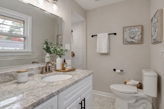 Photo - 2813 Pine Ridge Ln